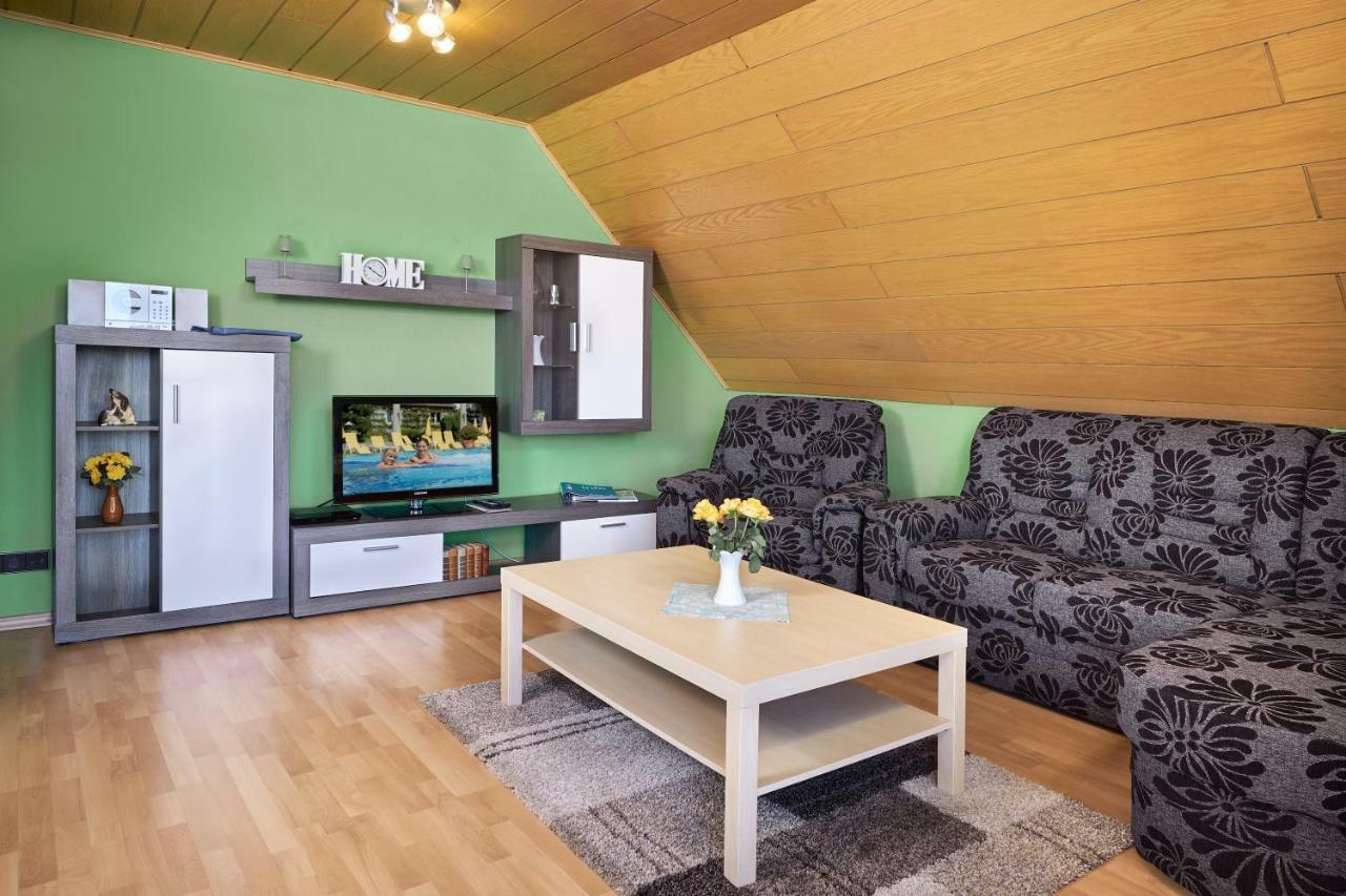 באד קרוצינגן Regenbogen-Appartement מראה חיצוני תמונה